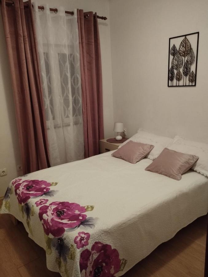 Apartmani Bilic Дугі-Рат Екстер'єр фото