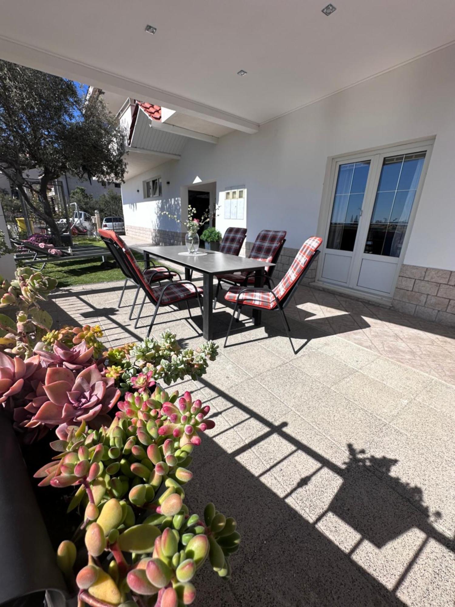 Apartmani Bilic Дугі-Рат Екстер'єр фото